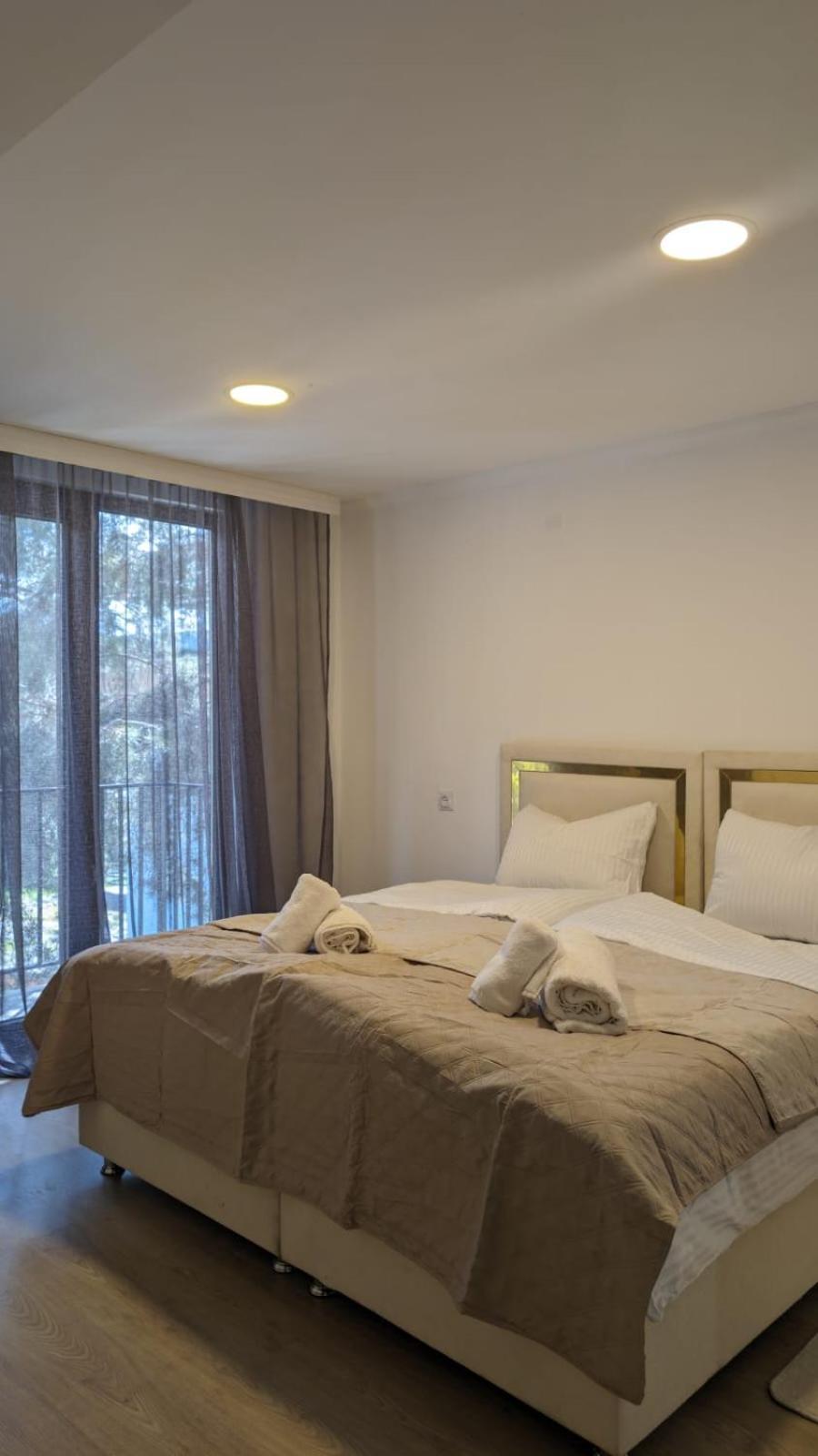 Shara Hotel Mestia Kültér fotó