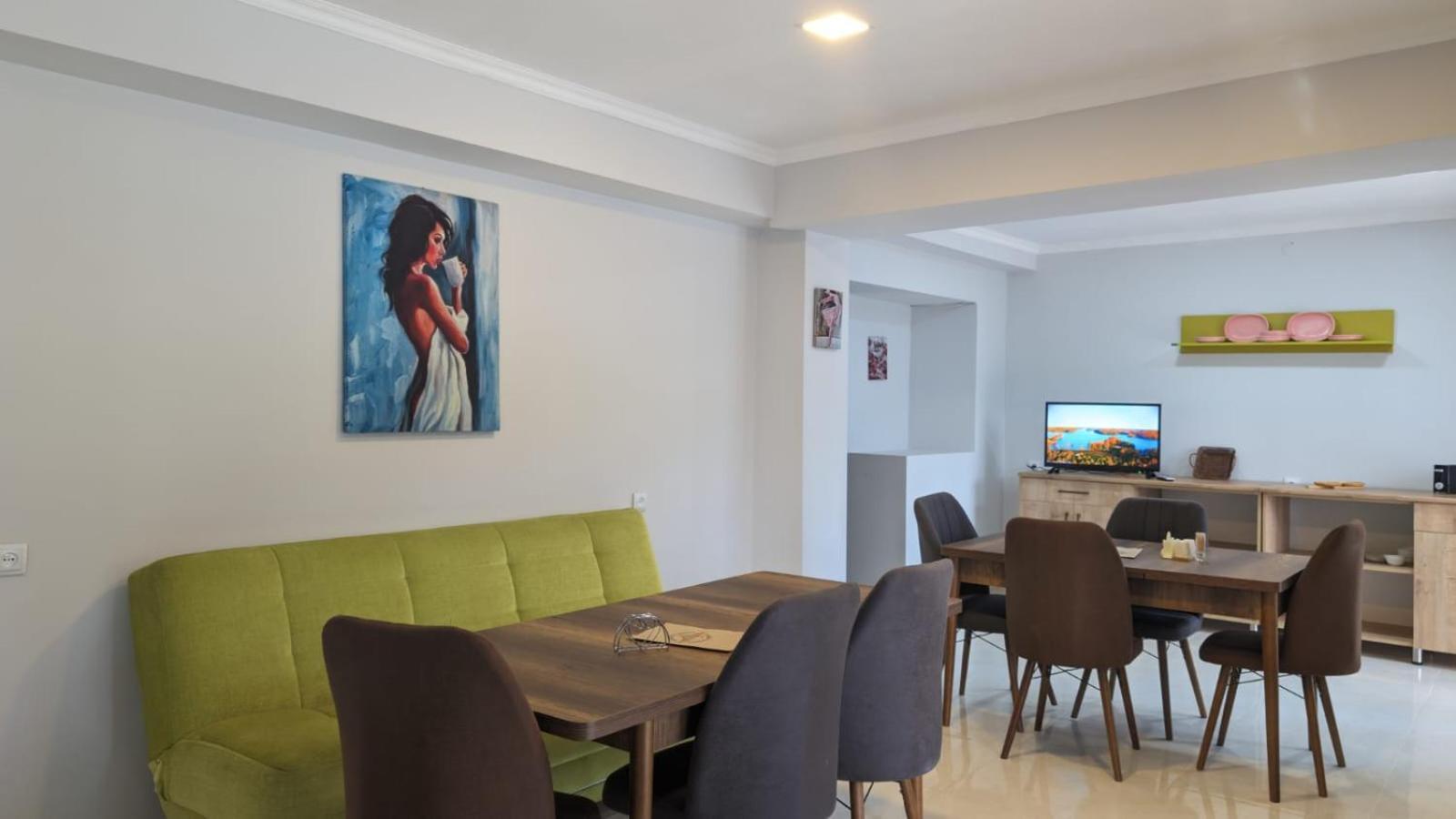 Shara Hotel Mestia Kültér fotó