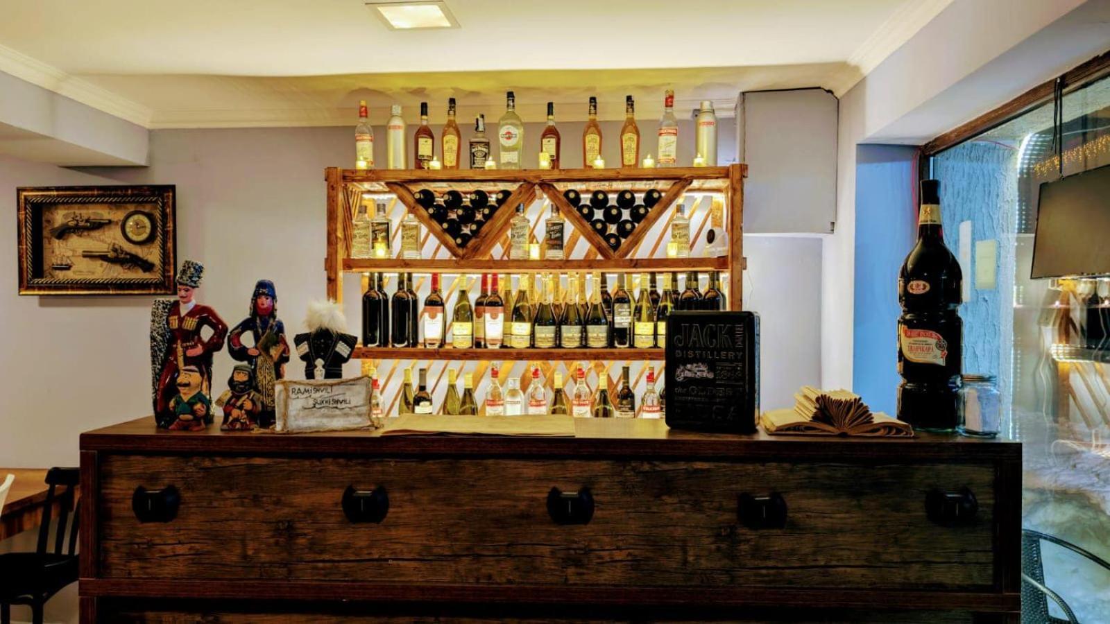 Shara Hotel Mestia Kültér fotó